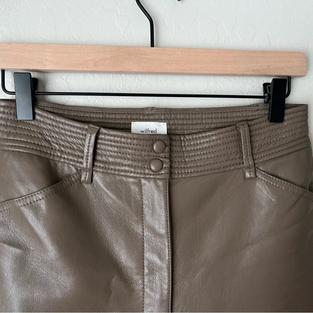 Aritizia Wilfred faux leather high rise pants 6 - Picture 9 of 13